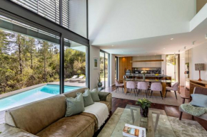 Villa Emeraude - Luxe 4BD Simola Estate Golf & Pool